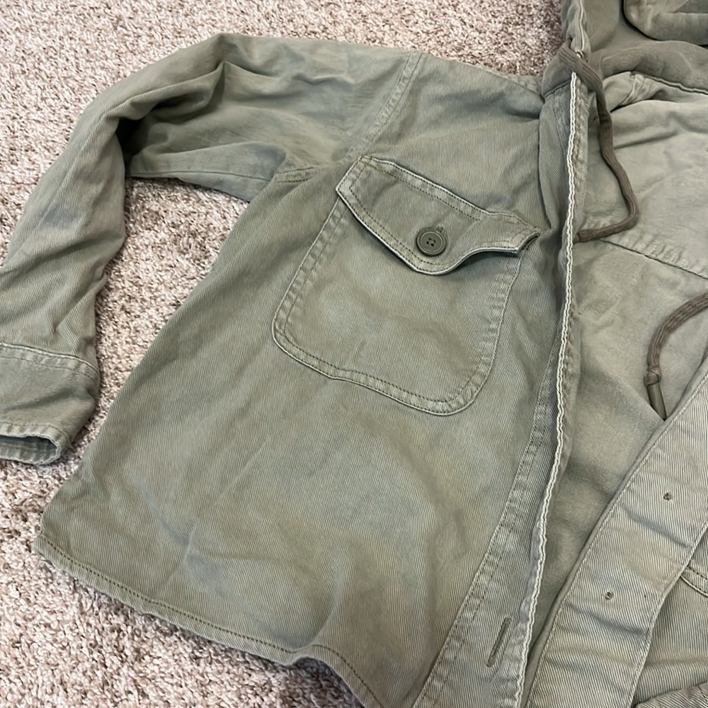 AEO // Green Button Jacket - Picture 5 of 6